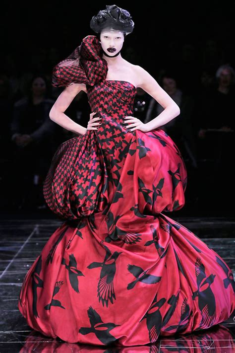 The Designs of Alexander McQueen — Google Arts & Culture.